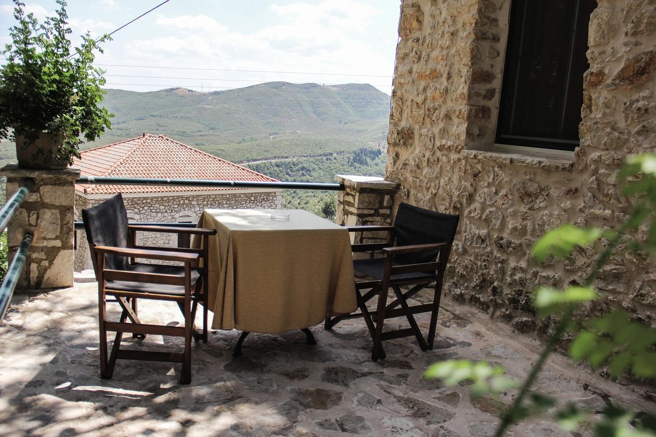 Guesthouse Vrenthi Karítaina 외부 사진