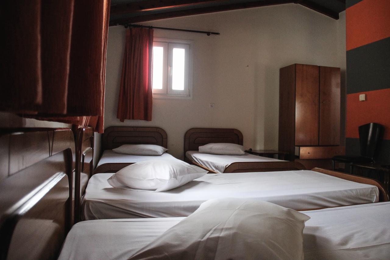 Guesthouse Vrenthi Karítaina 외부 사진